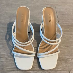 White block strappy heel!
